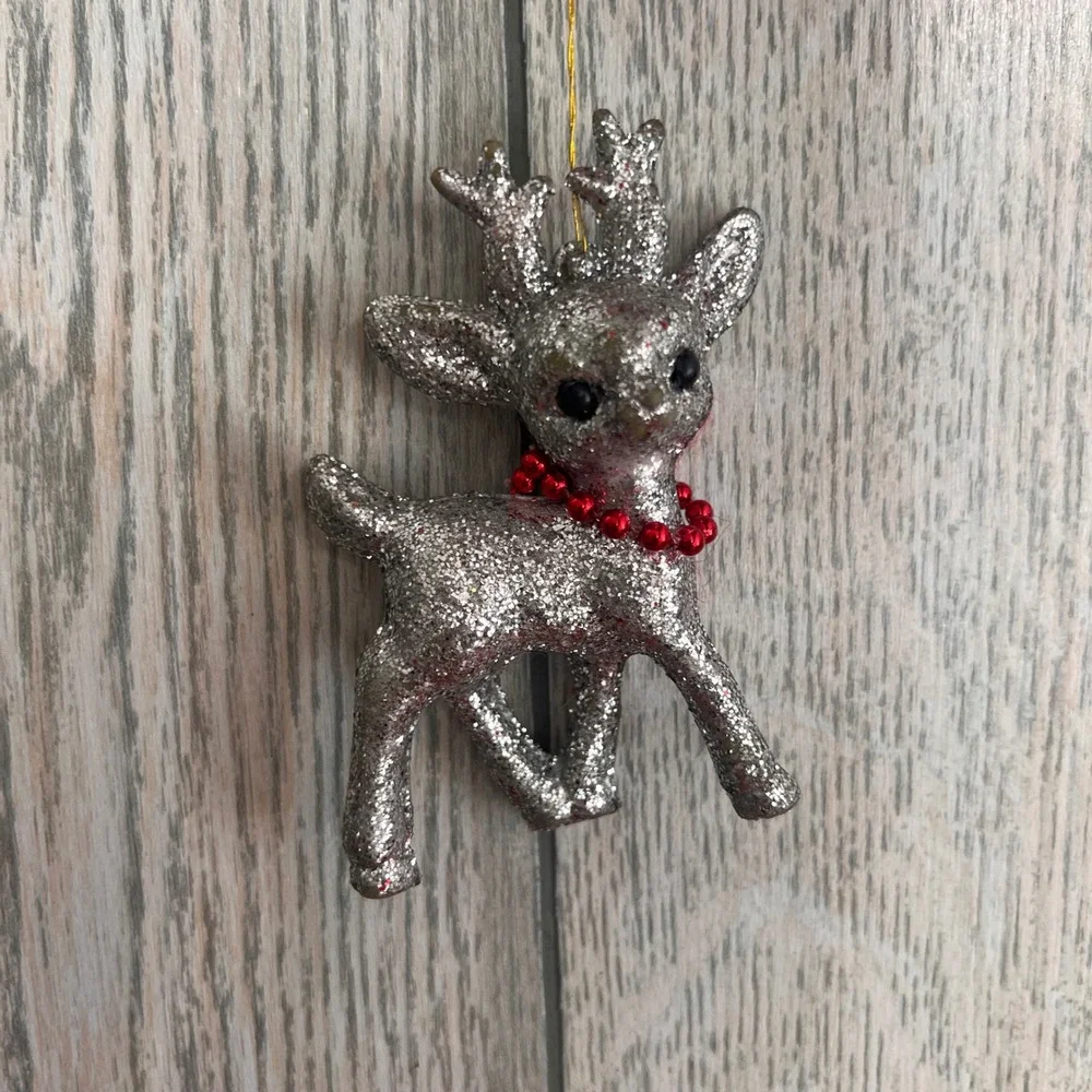 N/A glittery reindeer